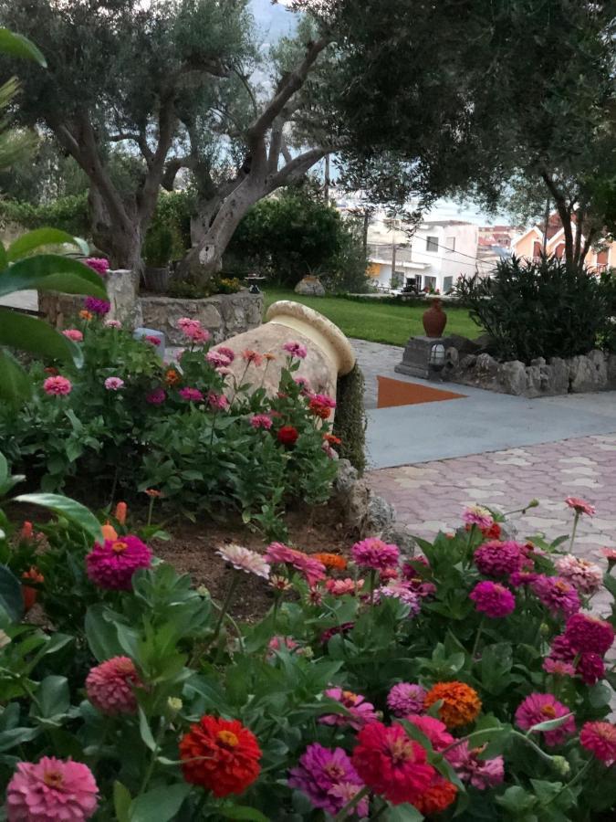 Liostasi Retreat Lägenhet Argostoli  Exteriör bild